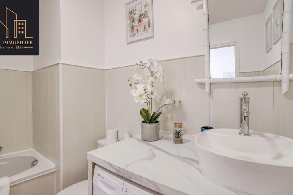 Appartement Pastel Cluses Bagian luar foto