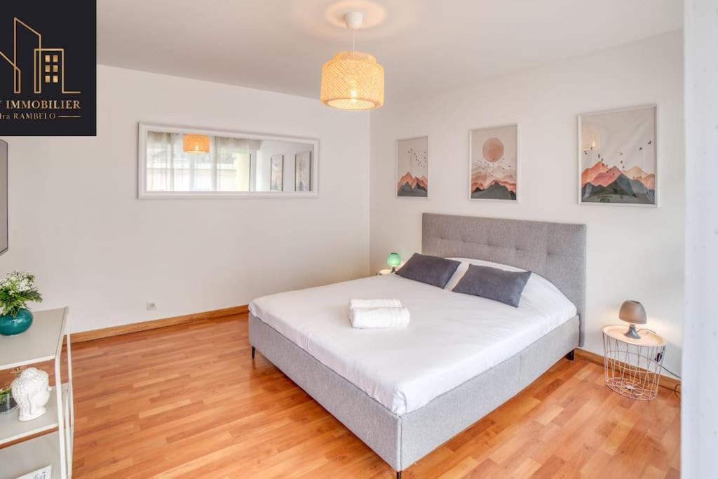 Appartement Pastel Cluses Bagian luar foto
